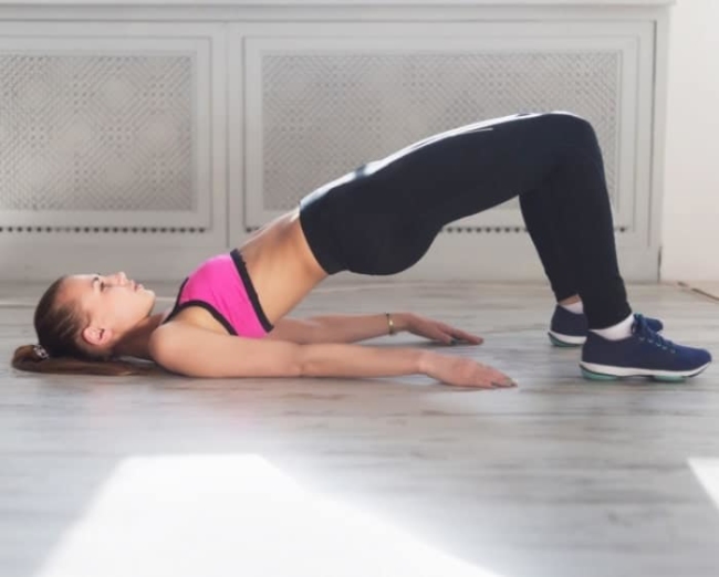 Exercise to lose weight before going to bed lift hips