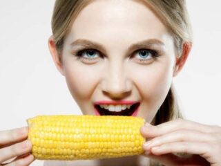 Eating Corn Boiled With Fat? Why Do Many People Choose Corn to Lose Weight?