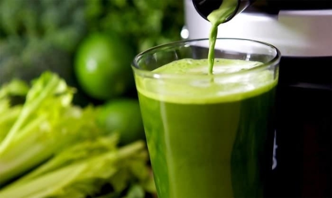 Green squash drinking water as well as drink detox, purify the body to help reduce body fat.
