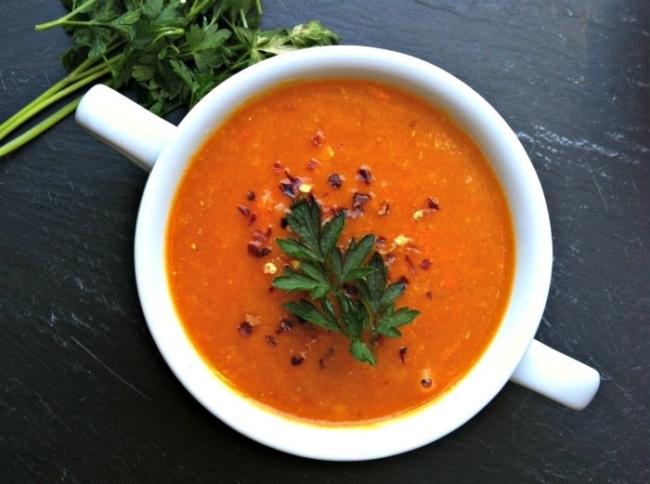 Sweet potato porridge or sweet potato soup is also a suggestion for you to lose weight.