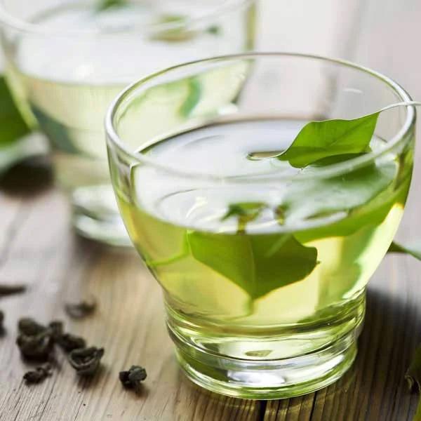 Drink green tea or Oolong tea