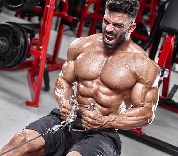 Find out what this guy eats every day and has a sculpted body.