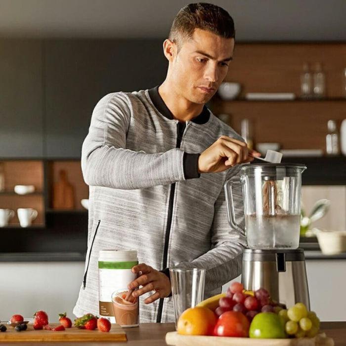 Football superstar Ronaldo keeps his high form and applies a very healthy and scientific diet